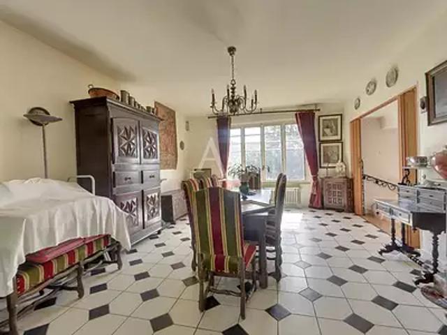 Montreuil 93100 Achat / Vente maison 7 pièces t7 au dernier étage