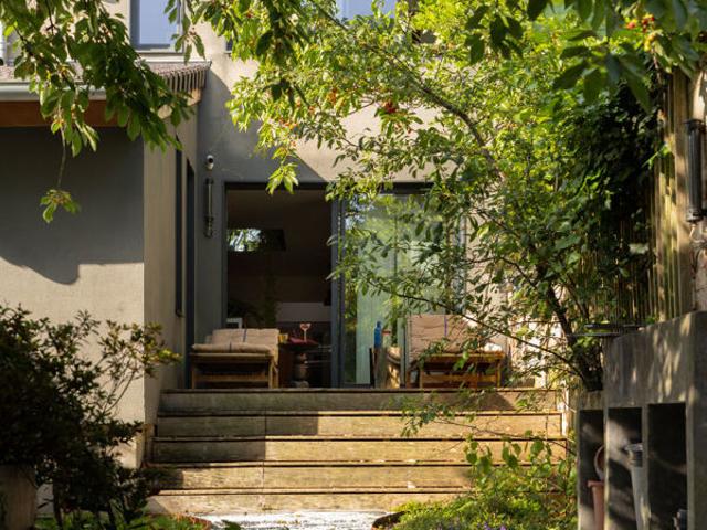 MONTREUIL BOISSIERE MAISON D'ARCHITECTE UTI 7P 4CH 134m² METRO L11