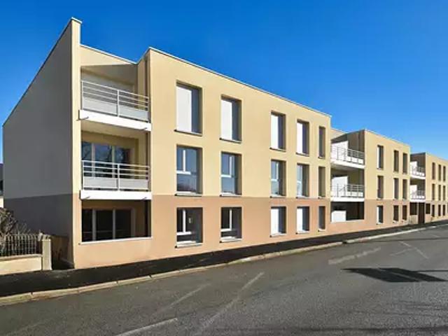 Montreuil Bellay 49260 Location appartement 2 pièces t2 terrasse balcon