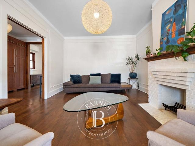 Montréal Côte des Neiges/Notre Dame de Grâce, Maison 5 Chambres 206 m² en location