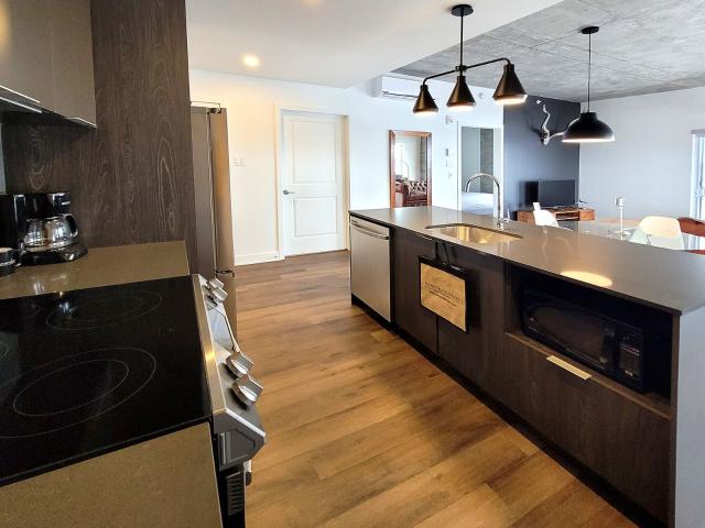 Montreal Furnished Condo Rental Homey 2 Bedroom Condo w/ Wifi & Utilities Included