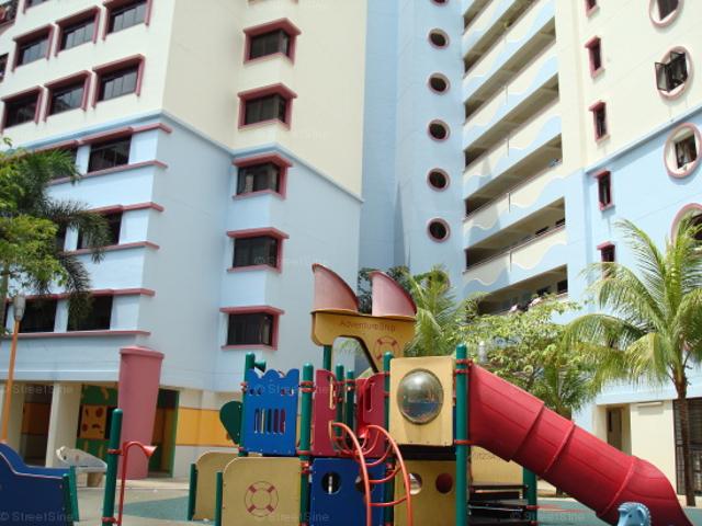 Montreal Spring Sembawang, HDB 4 Rooms