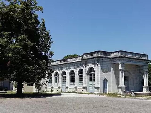 Montréjeau 31210 Achat / Vente maison au dernier étage parking