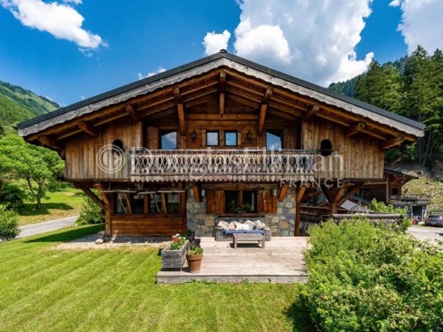 MONTRIOND: chalet de 5 chambres