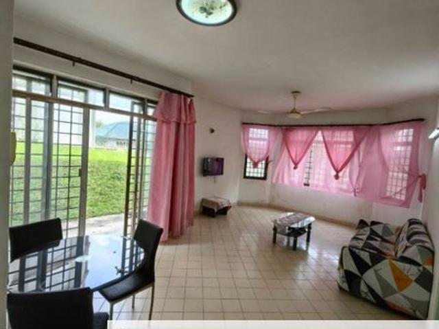 Mon Bisca, Bandar Baru Permas Jaya
