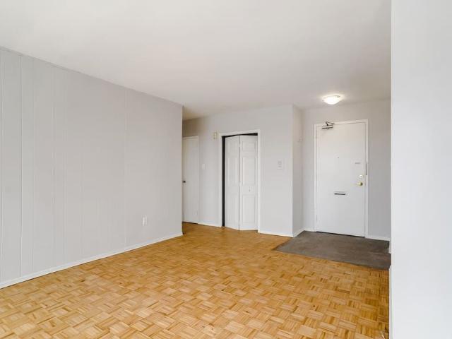 Mona Lisa Apartments 2 Bedroom