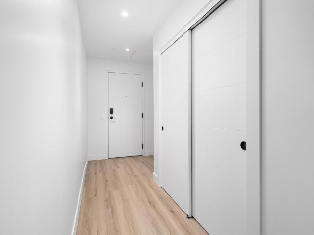 Monarc Infiniti 614 Apartment for Rent