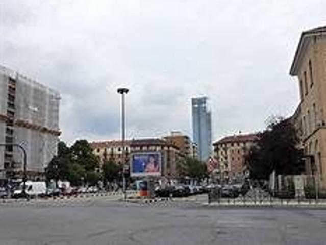 MONCALIERI PIAZZA BENGASI