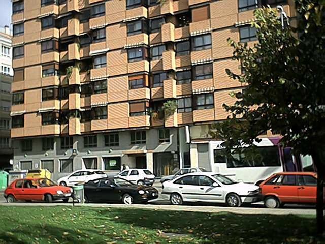 MONCASA VENDE Plaza de garaje de buen tamaño