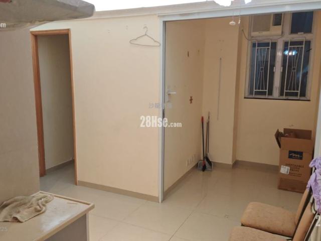 Mong Kok Mongkok Building [Agency Ads] Room L, Low Floor 旺角獨立單位，企理可2房1廳有匙放售 放租9800 Hints