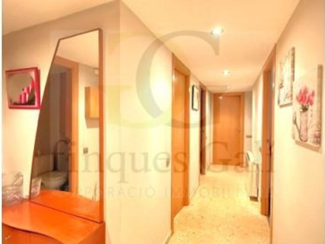 Monistrol de Montserrat Piso de 3 habitaciones con balcón ideal para parejas o