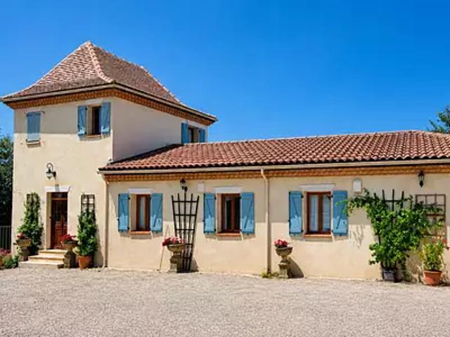 Monlezun 32230 Achat / Vente maison 8 pièces t8 piscine parking