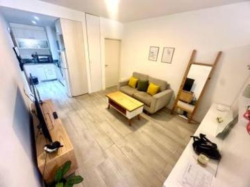 MONOAMBIENTE DIVISIBLE CON BALCON Y BAULERA EN BARRACAS VENTA