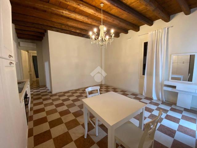 Monolocale ottimo stato, piano terra, Centro, Castello di Godego