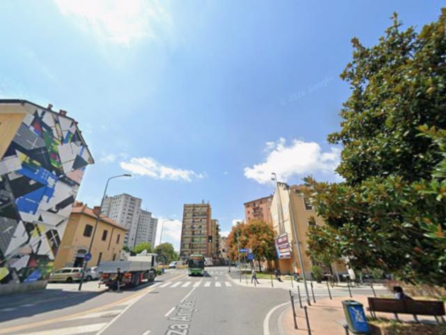 Monolocale a Corvetto vicino alla metro 600eu