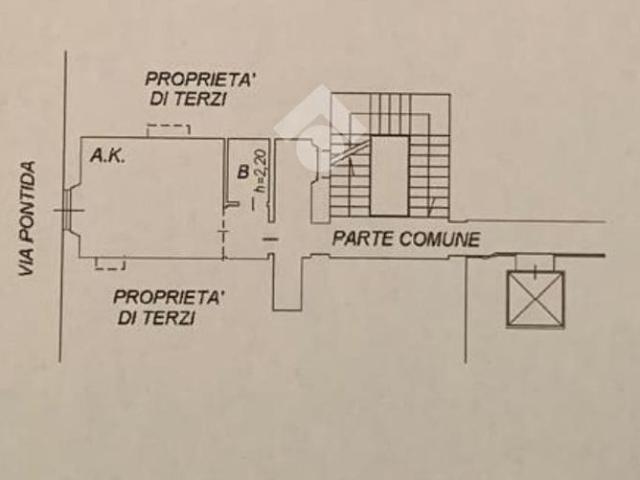 MONOLOCALE A MILANO