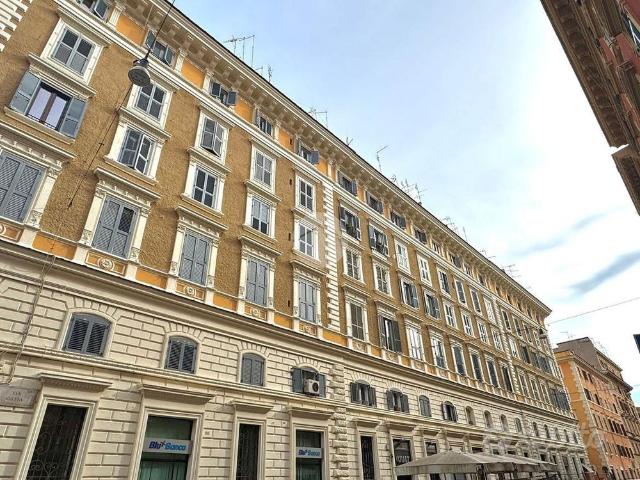 MONOLOCALE A ROMA