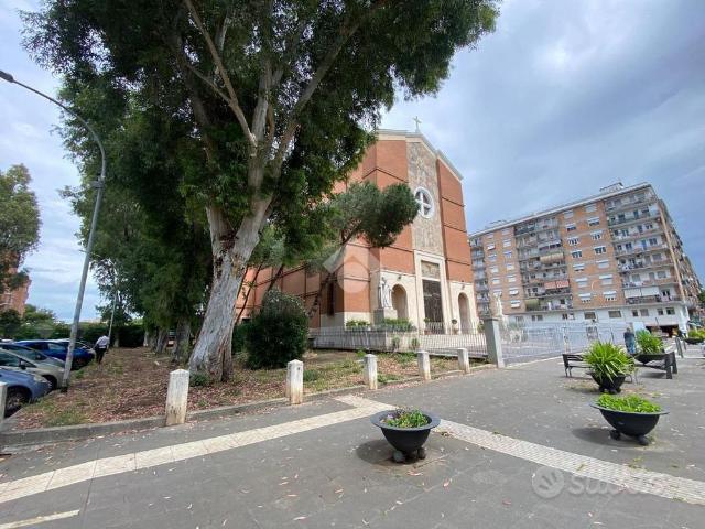 MONOLOCALE A ROMA