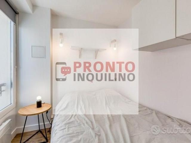 Monolocale ampio Brugherio