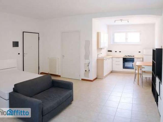 Monolocale arredato Murri