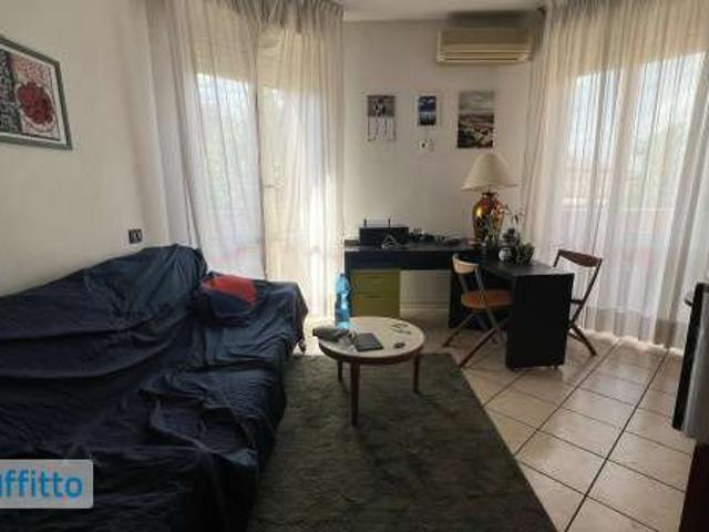 Monolocale arredato Murri