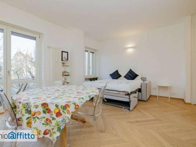 Monolocale arredato Milano