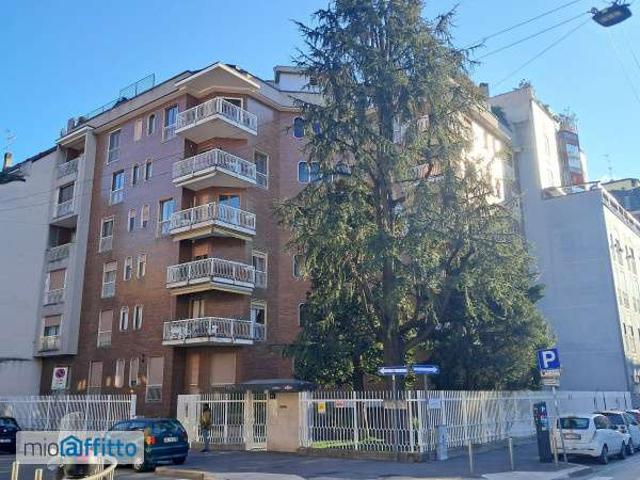 Monolocale arredato Milano