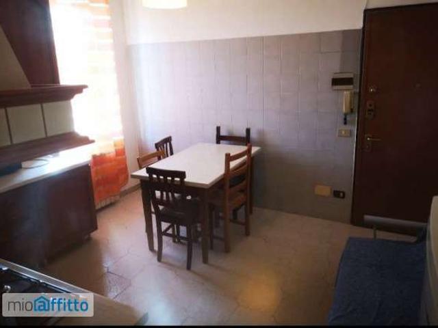 Monolocale arredato Monticello, bolgiaro