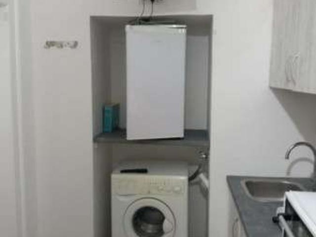 Monolocale arredato Napoli