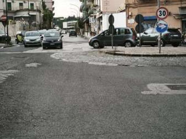 Monolocale arredato Napoli