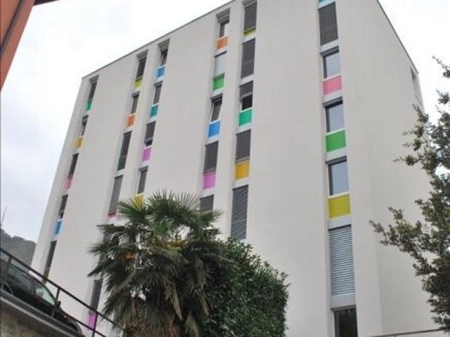 Monolocale arredato a Paradiso centro