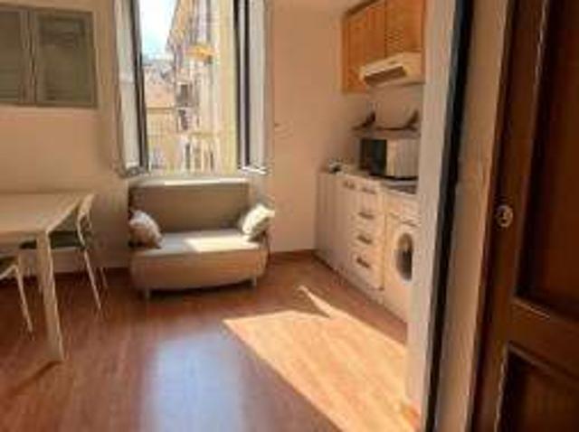 Monolocale arredato Buenos aires, indipendenza, p.ta venezia