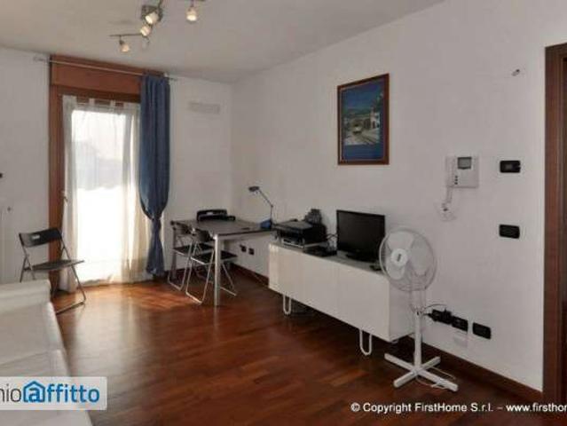Monolocale arredato Baggio, forze armate, quinto romano