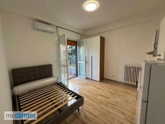 Monolocale arredato Barona, giambellino, lorenteggio, famagosta, inganni