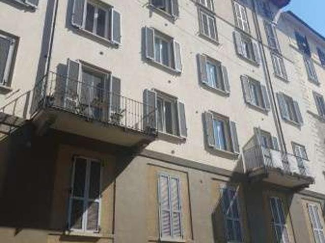 Monolocale arredato Bocconi, c.so italia, ticinese
