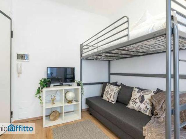 Monolocale arredato Bocconi, c.so italia, ticinese