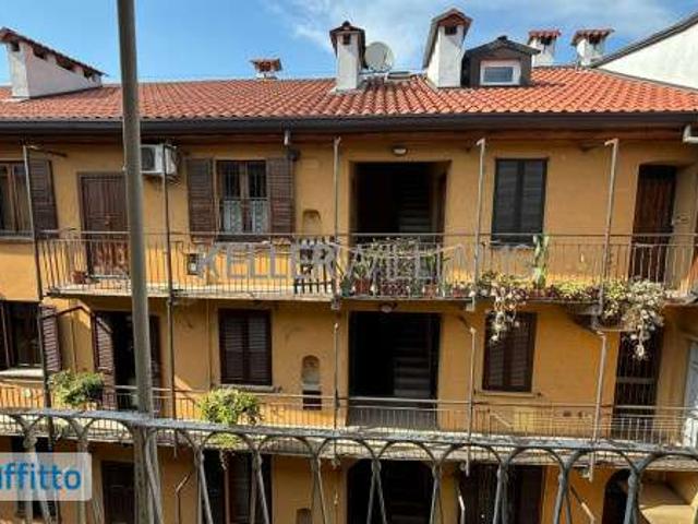 Monolocale arredato Bocconi, c.so italia, ticinese