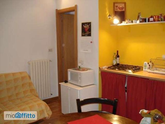 Monolocale arredato Bocconi, c.so italia, ticinese