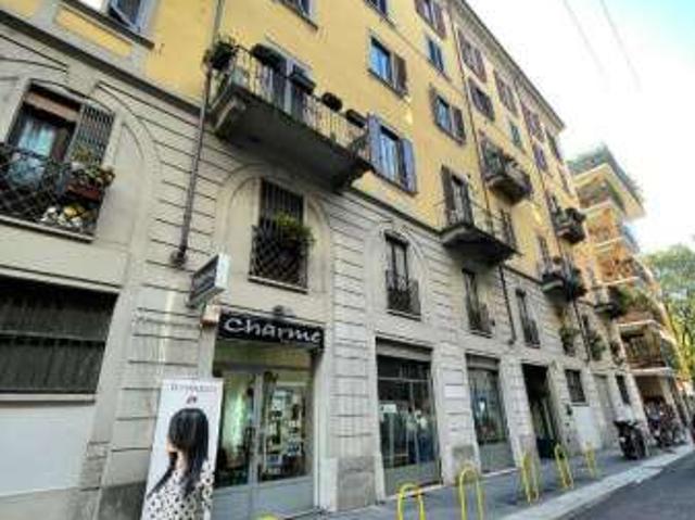 Monolocale arredato Bocconi, c.so italia, ticinese
