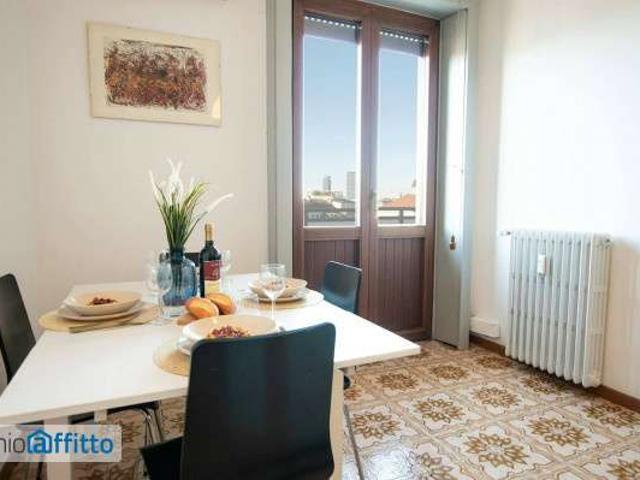 Monolocale arredato Bocconi, c.so italia, ticinese