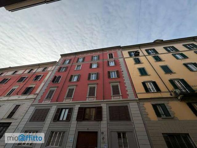 Monolocale arredato Bocconi, c.so italia, ticinese