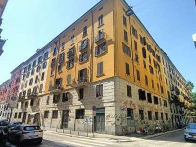 Monolocale arredato Bocconi, c.so italia, ticinese
