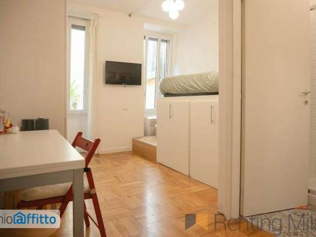 Monolocale arredato Bocconi, c.so italia, ticinese