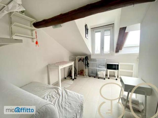 Monolocale arredato Bocconi, c.so italia, ticinese