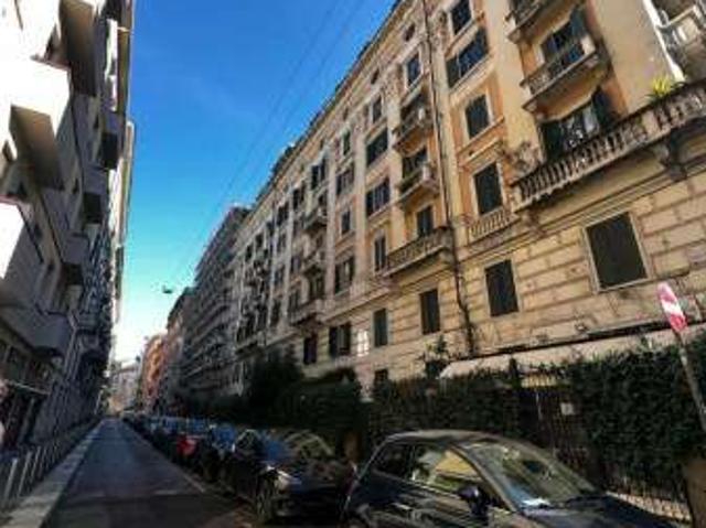 Monolocale arredato Bocconi, c.so italia, ticinese