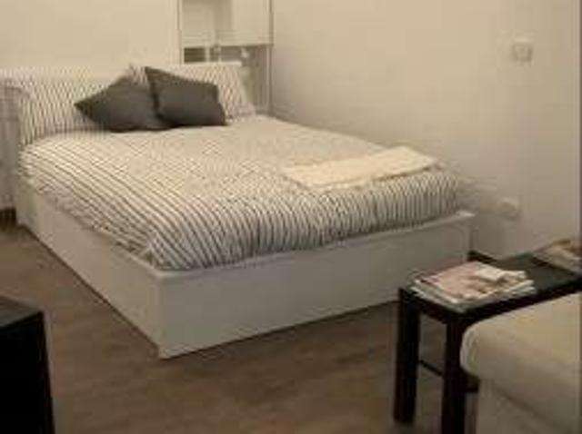 Monolocale arredato Bronte