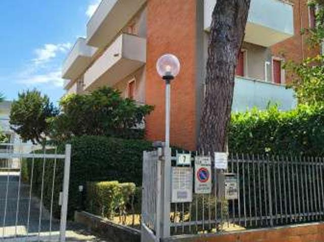 Monolocale arredato Centro