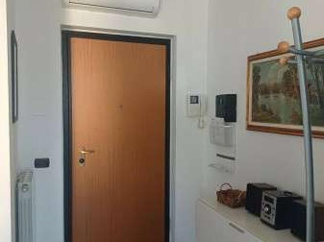 Monolocale arredato Centro