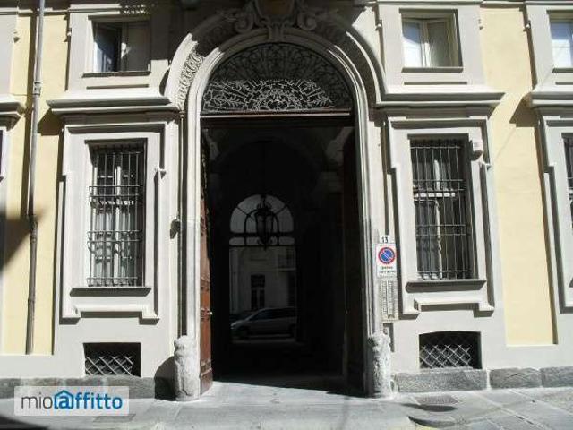 Monolocale arredato Centro