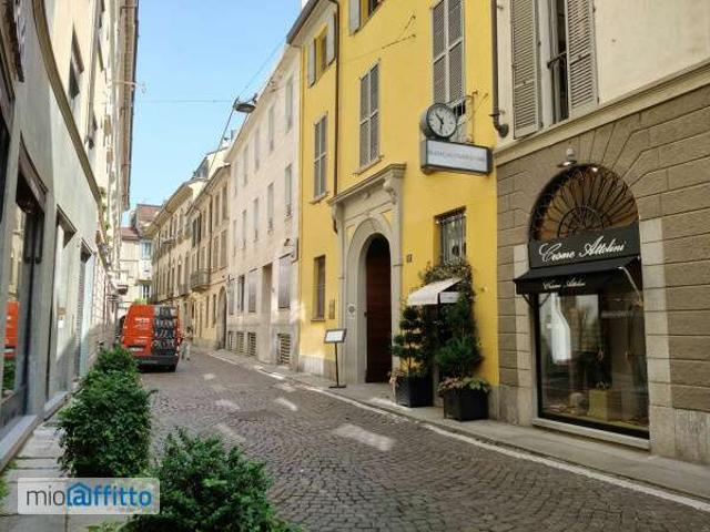 Monolocale arredato Centro storico, brera
